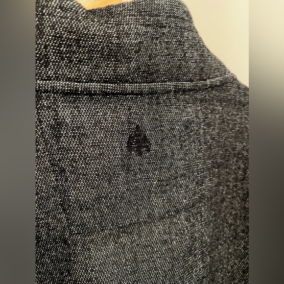 NWT RAINFOREST Quarter Zip size XL - Picture 6 of 6